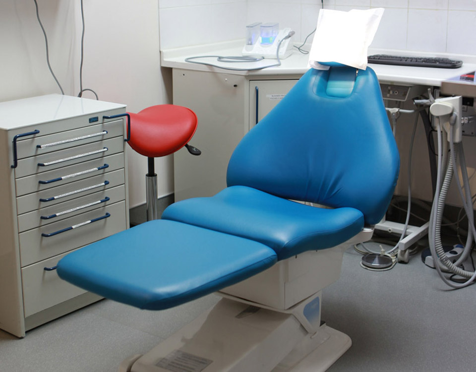 Salle de chirurgie du cabinet dentaire des Dr. Marcucci & Combès